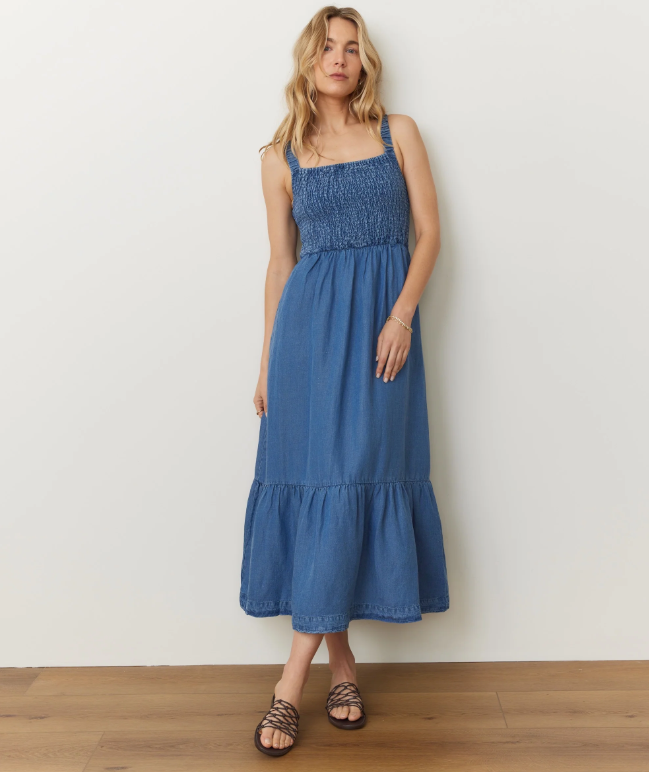 Marine Layer_Selene_Maxi_Dress_in_Medium_Wash1